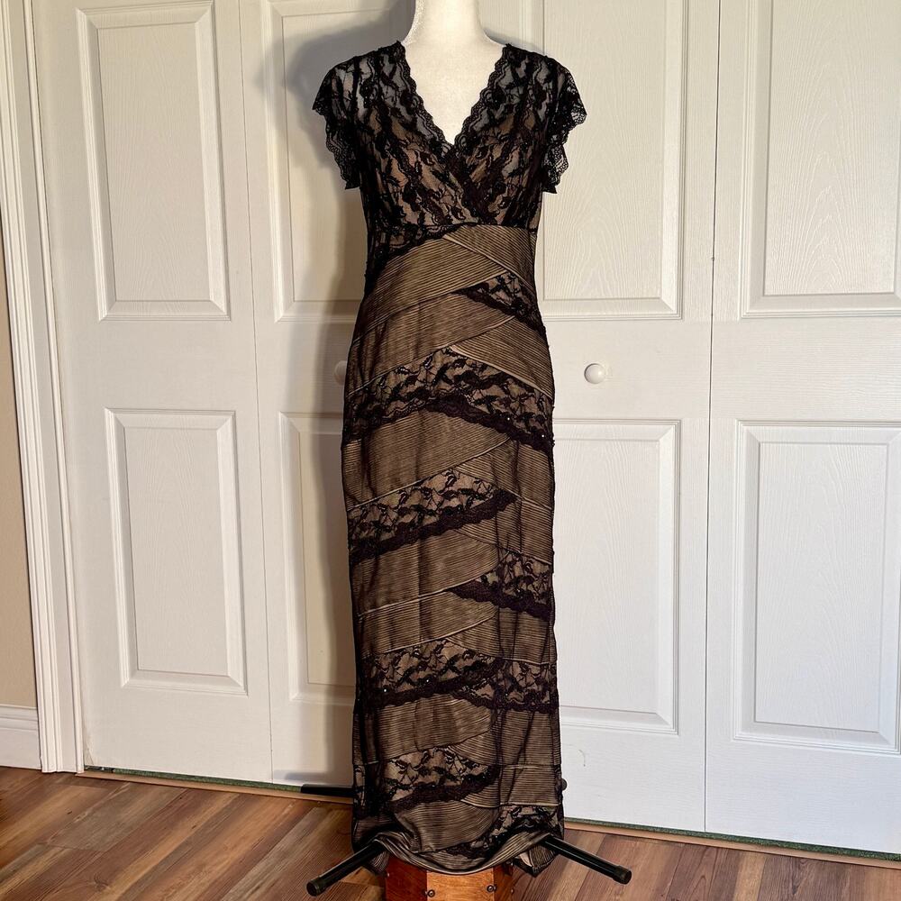 Marina Beaded Lace Evening Gown Size 12 Black Taupe Formal Maxi Dress Form Fit